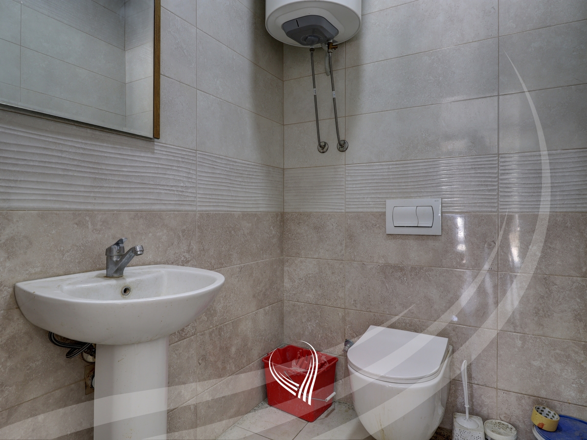 Lokal 42m2 në shitje në lagjen Mati 1 – Art Construction4