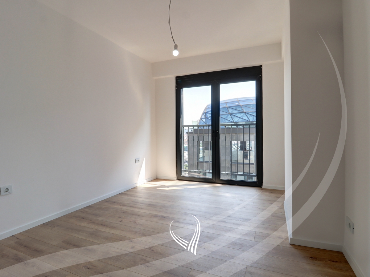 Zyre me 3 dhoma pune me qira në lagjen Lakrishtë – Prime Residence 34