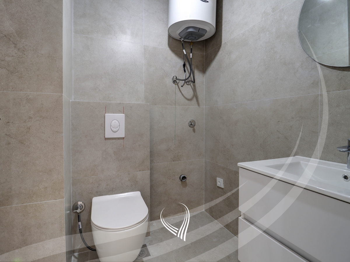 Zyre me 3 dhoma pune me qira në lagjen Lakrishtë – Prime Residence 310