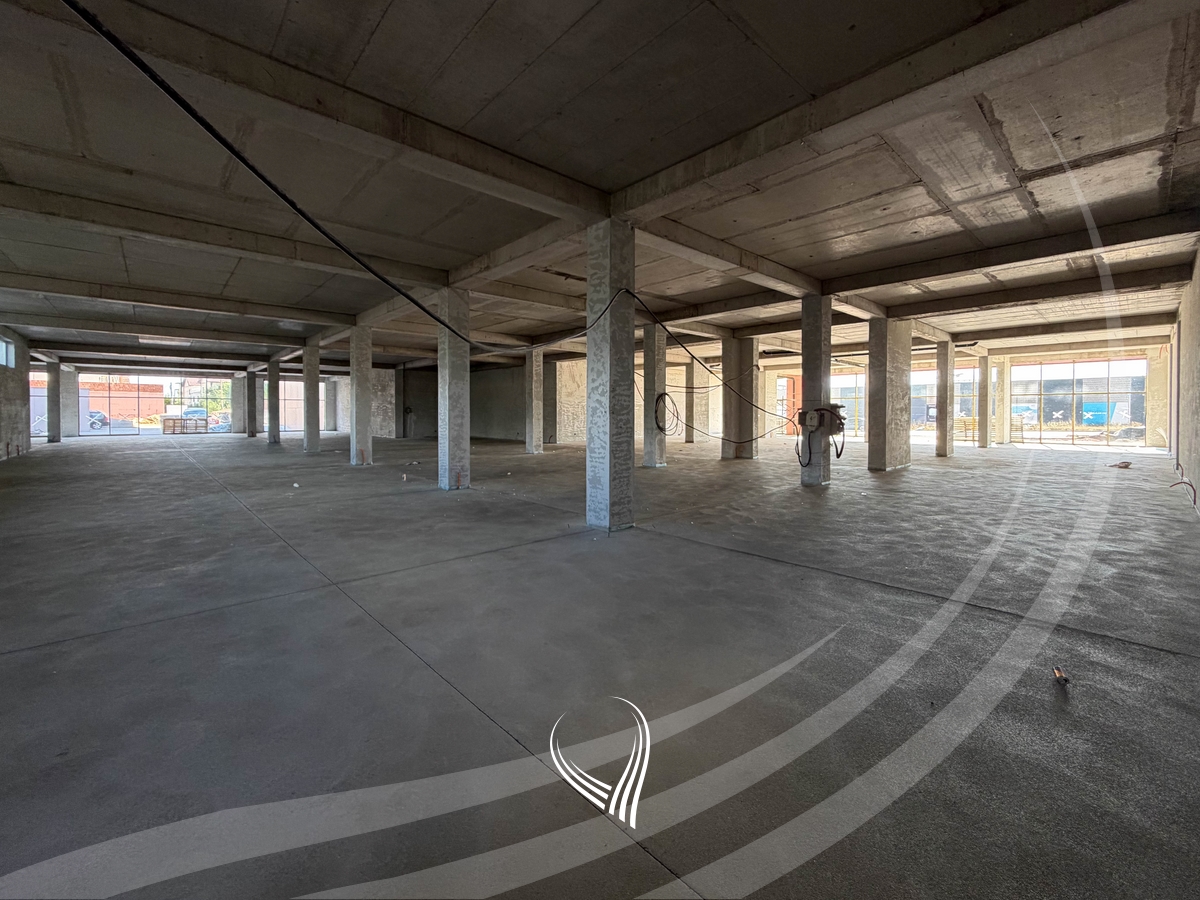 Lokal 1,188.40m2 në shitje në lagjen Prishtina e Re3