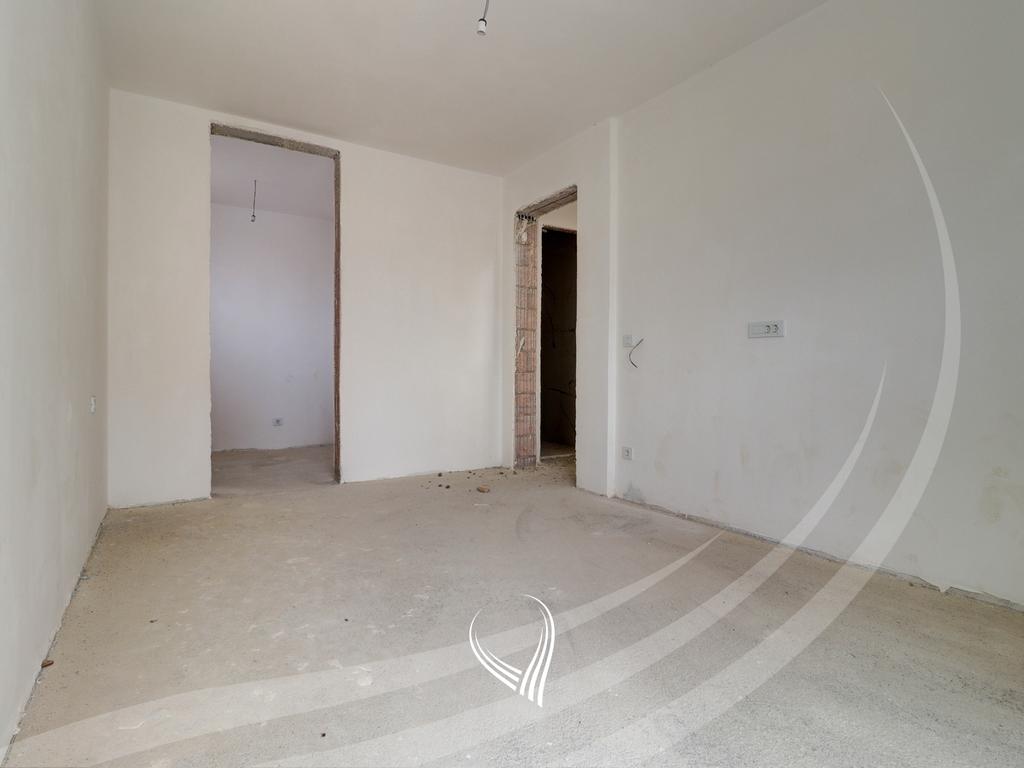 Shtëpi 374.76m2 në shitje në lagjen Royal Green Residence – Zllatar14