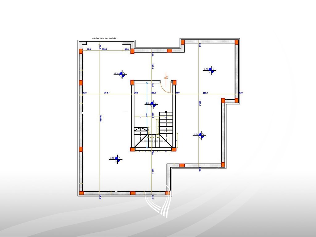 Shtëpi 374.76m2 në shitje në lagjen Royal Green Residence – Zllatar37