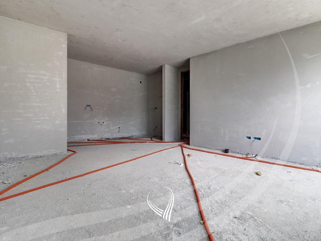 Banesë me 2 dhoma gjumi për shitje në lagjen Mati 1 – Kodrina2