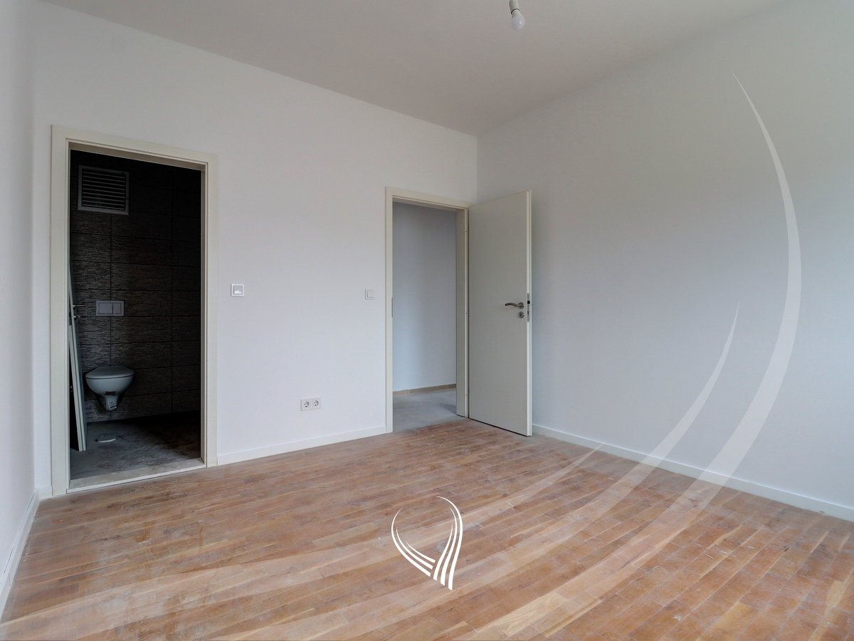 3-bedroom apartment for sale in the Kalabria neighborhood – Emshir6