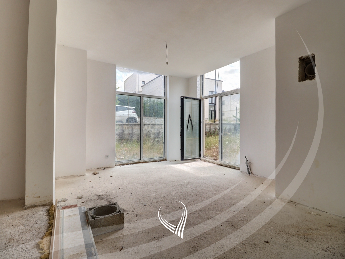 Shtëpi 374.76m2 në shitje në lagjen Royal Green Residence – Zllatar1