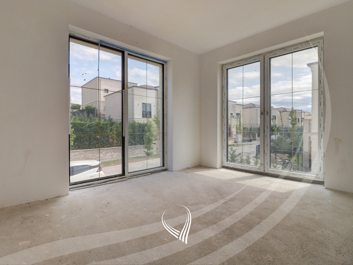 Shtëpi 374.76m2 në shitje në lagjen Royal Green Residence – Zllatar15
