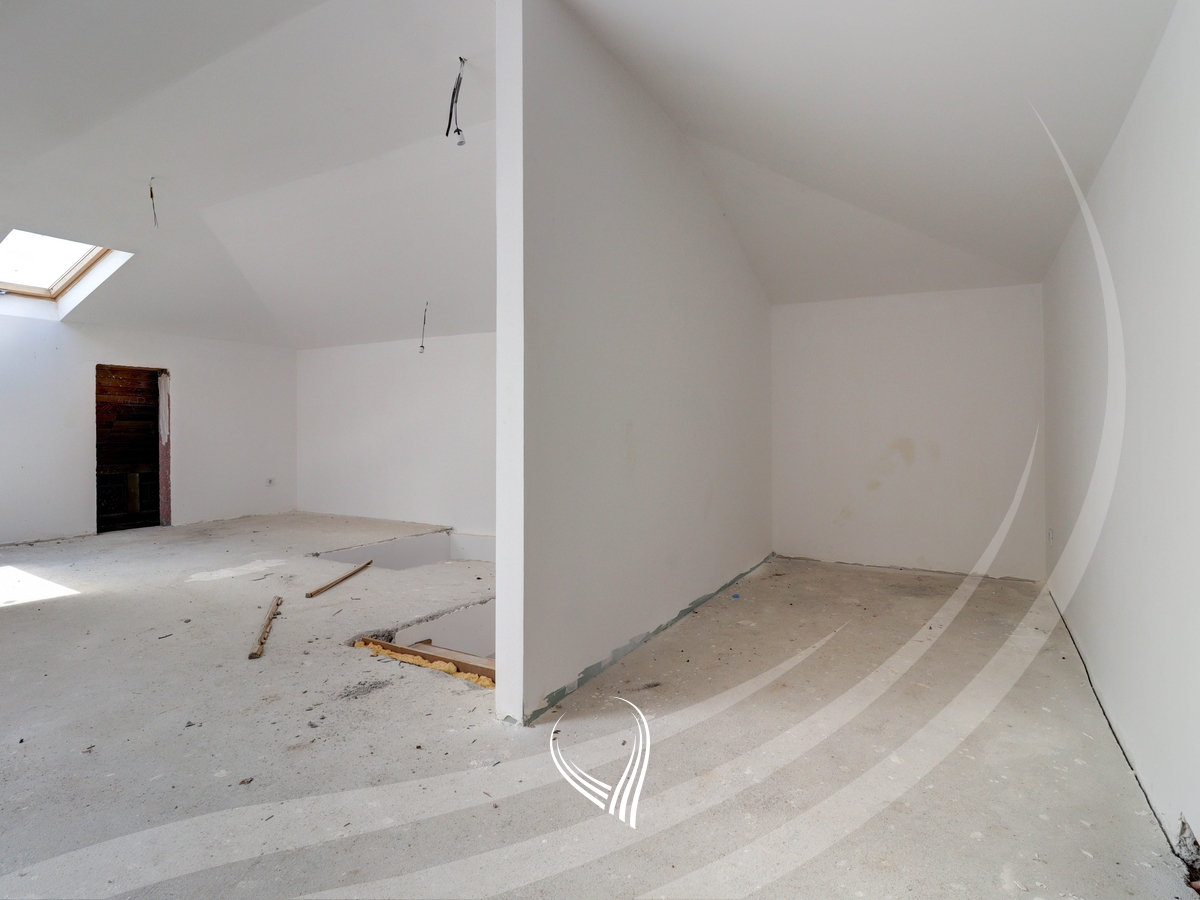 Shtëpi 374.76m2 në shitje në lagjen Royal Green Residence – Zllatar24