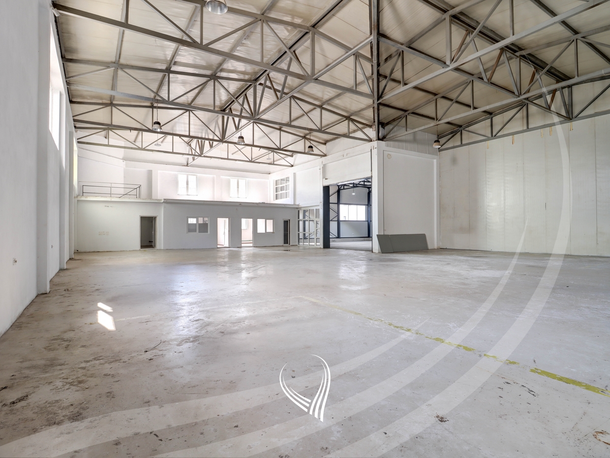 Depo 1,200m2 me qira në Llapllasellë7