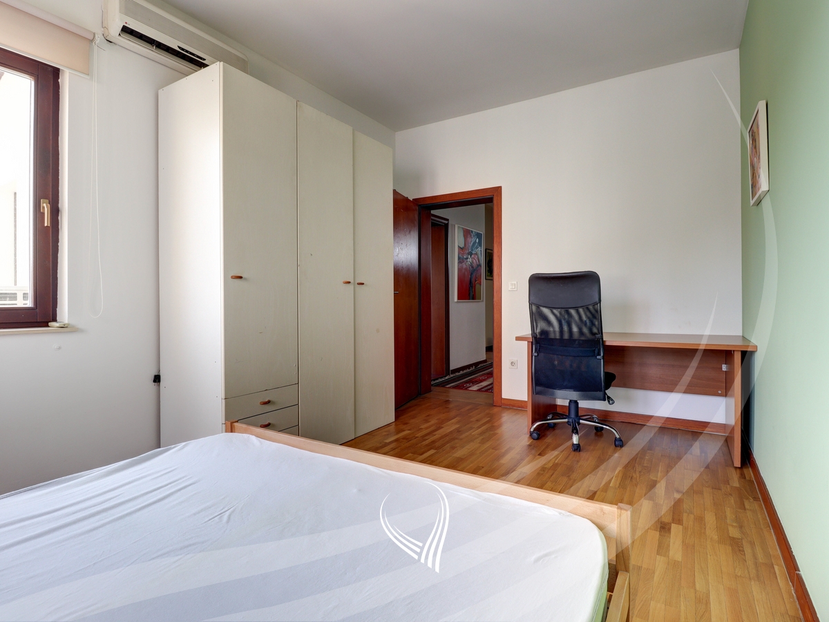 Shtëpi 400m2 në shitje në lagjen Taslixhe19