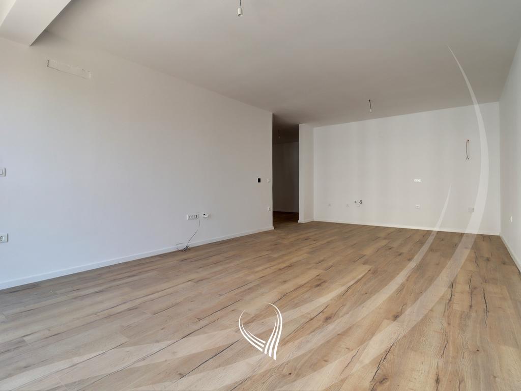 Banesë me 3 dhoma gjumi në shitje në lagjen Prishtina e Re3
