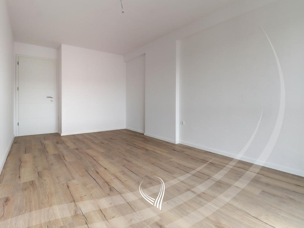 Banesë me 3 dhoma gjumi në shitje në lagjen Prishtina e Re5