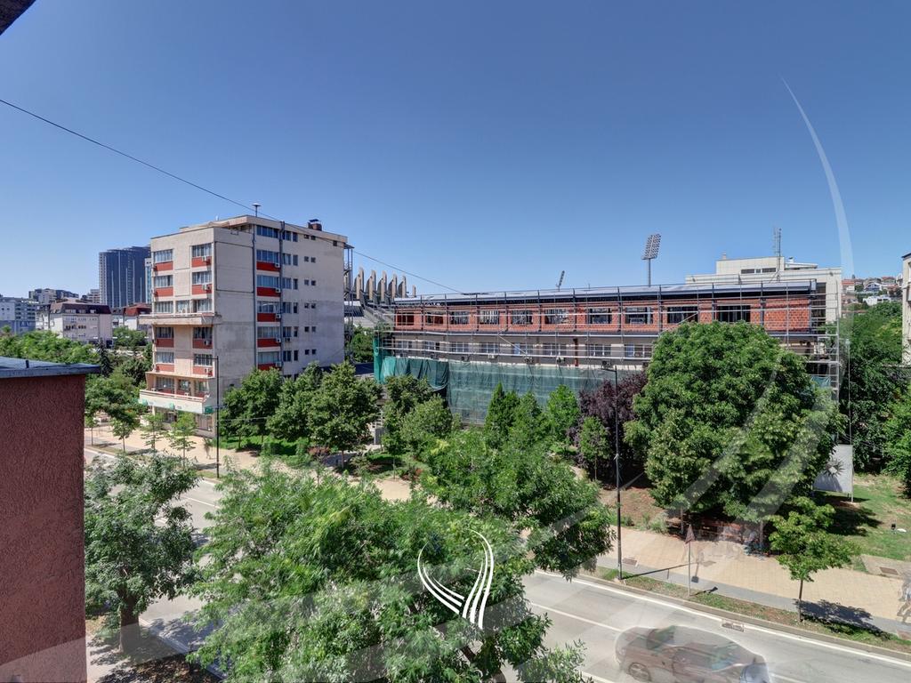 Duplex banesë me 4 dhoma të gjumit në shitje në Qendër19