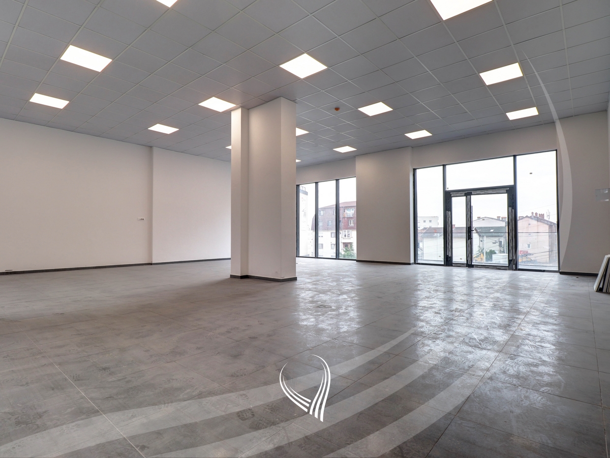 Premises 177.73 m2 for sale in the Bregu i Diellit neighborhood – VA Residence 11