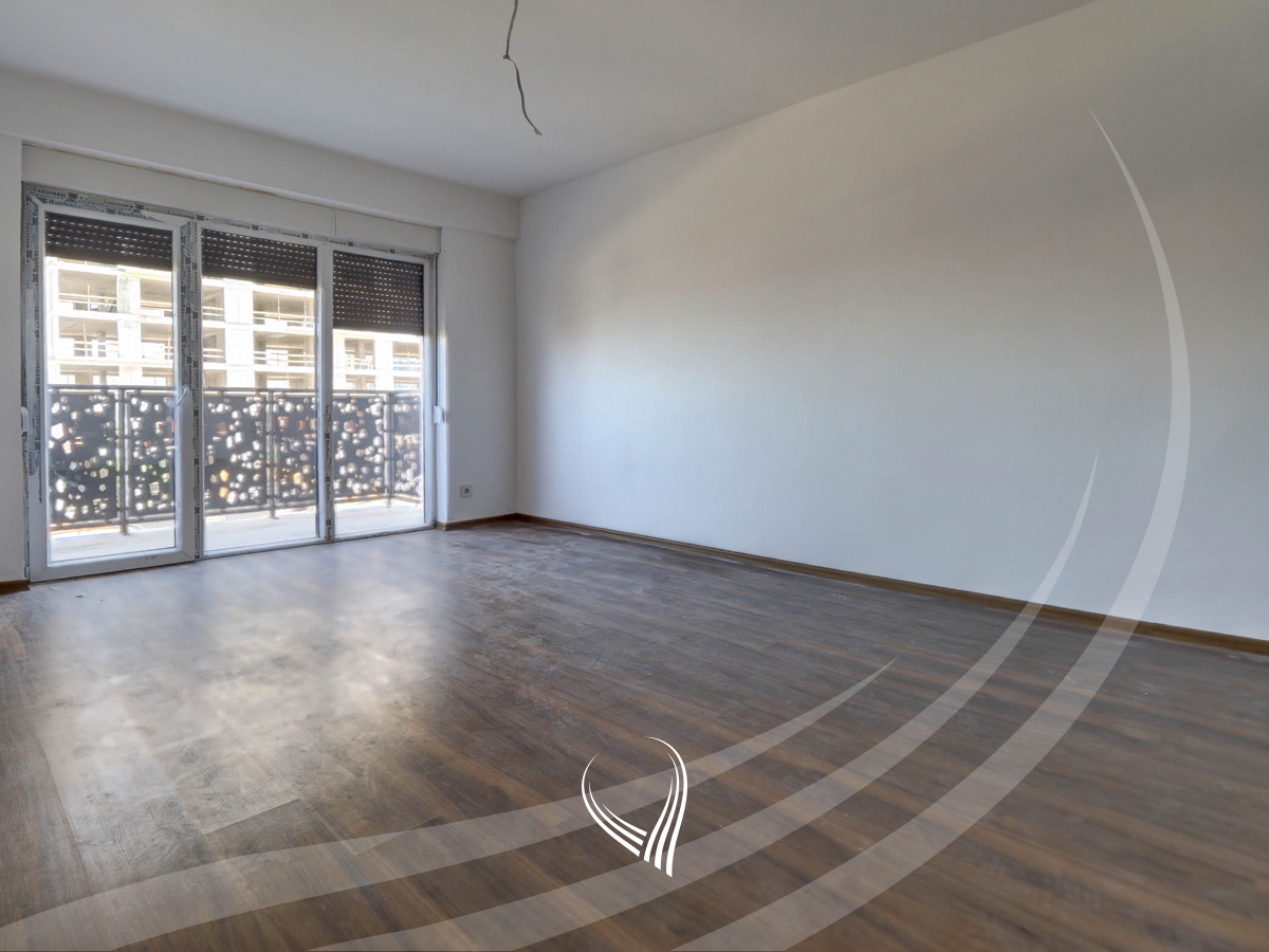 Banesë me 1 dhomë gjumi në shitje në lagjen Prishtina e Re1