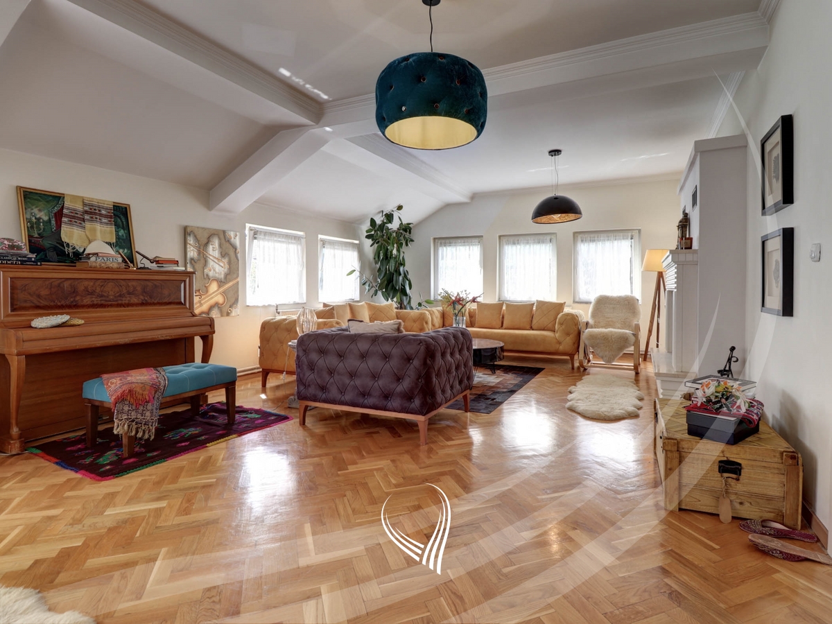 3-bedroom apartment for rent in the Pejton neighborhood6
