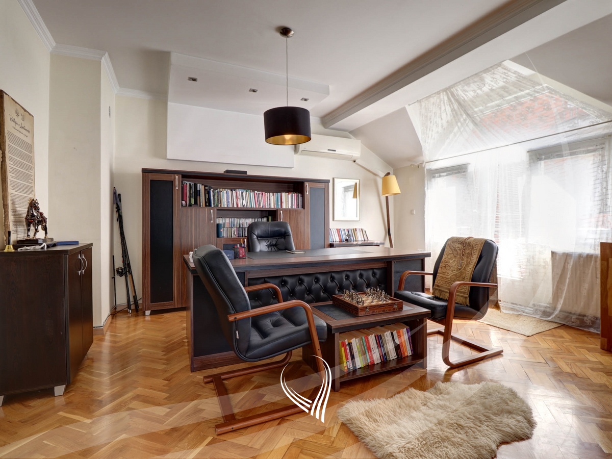 3-bedroom apartment for rent in the Pejton neighborhood10