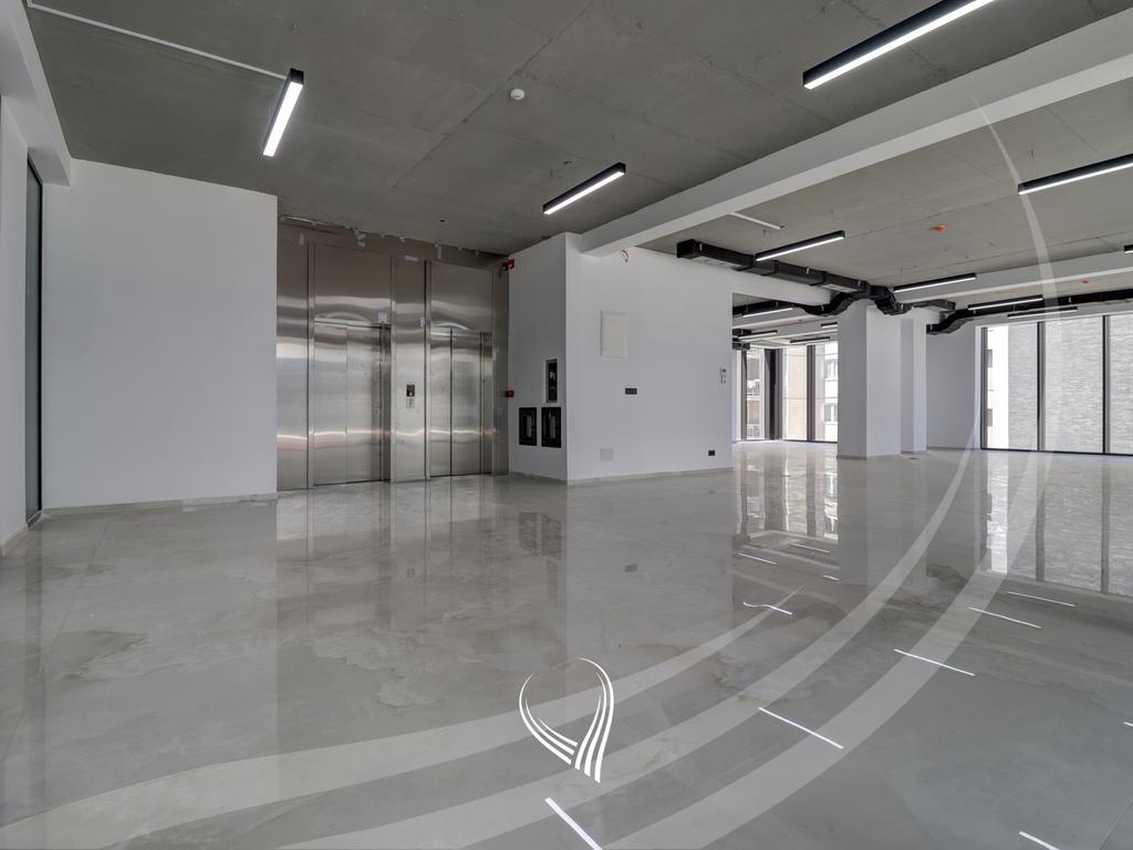 Lokal 204.72m2 në shitje në lagjen Mati 10