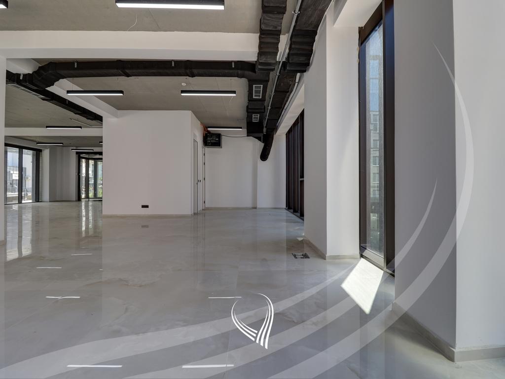 Lokal 204.72m2 me qira në lagjen Mati 12