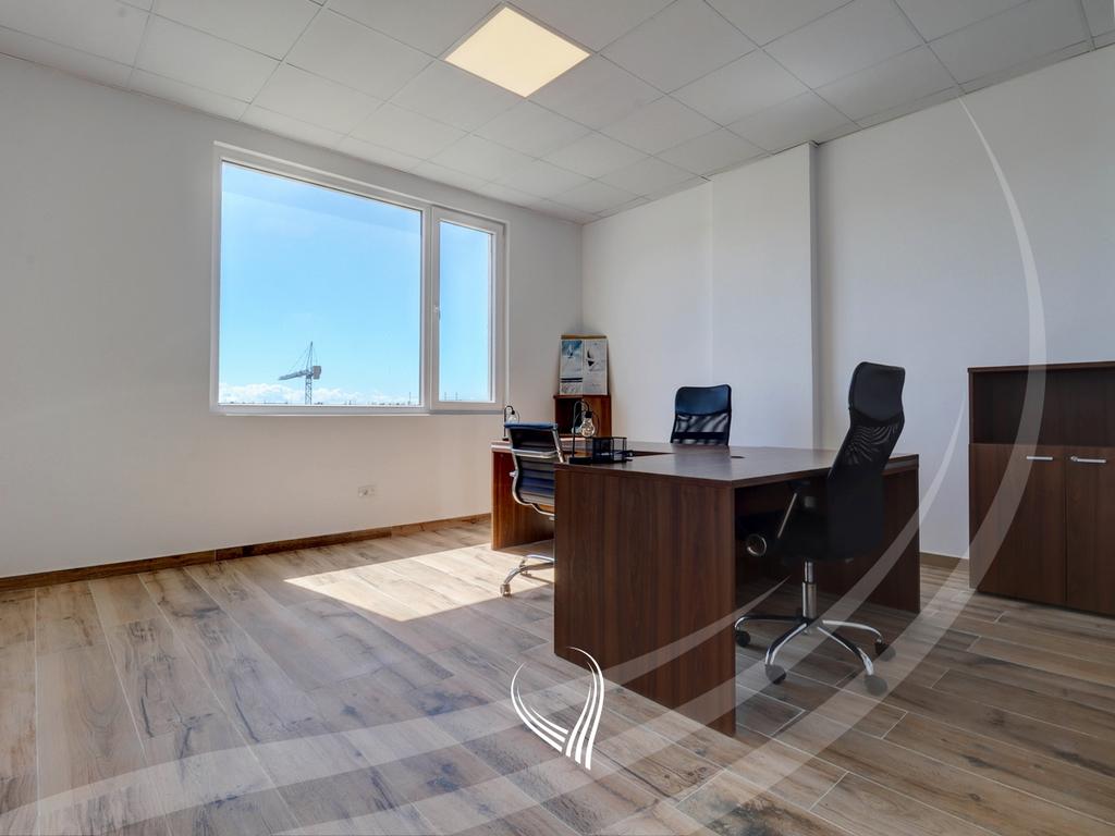 Zyre 62.90m2 në shitje në lagjen Prishtina e Re12
