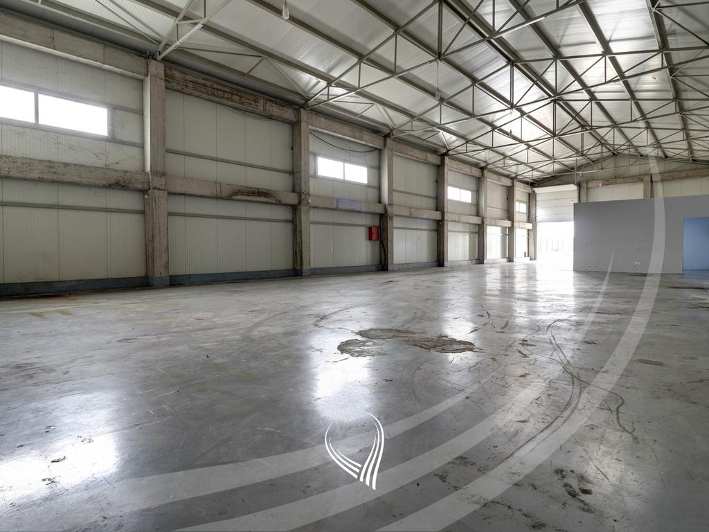 Depo 420m2 me qira në Llapllasellë1
