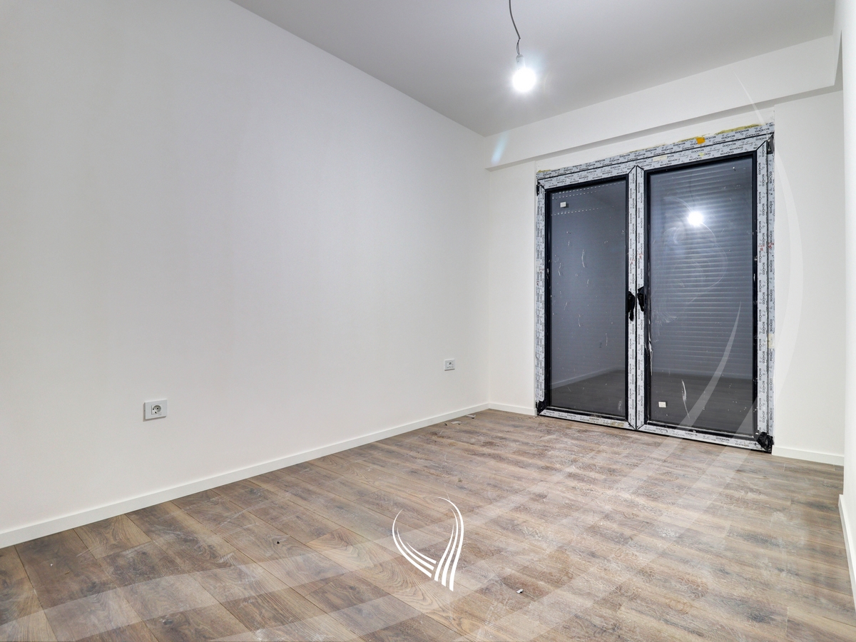 Zyre me 3 dhoma pune me qira në lagjen Lakrishtë – Prime Residence 34