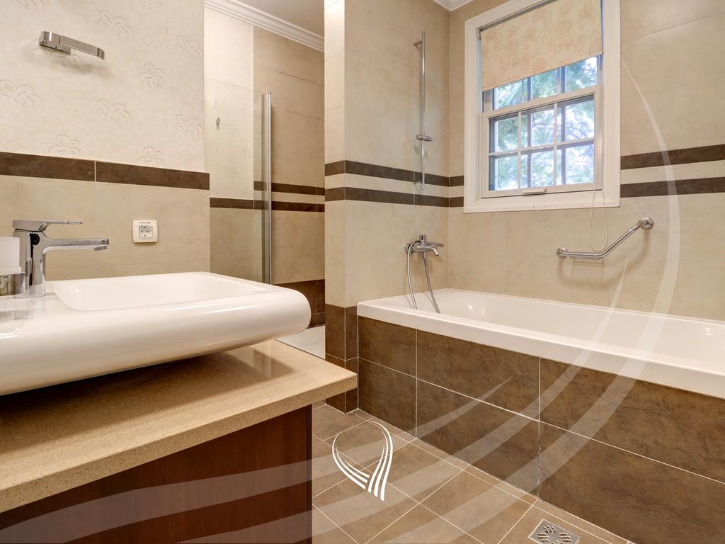 3-bedroom house for sale in International Village20