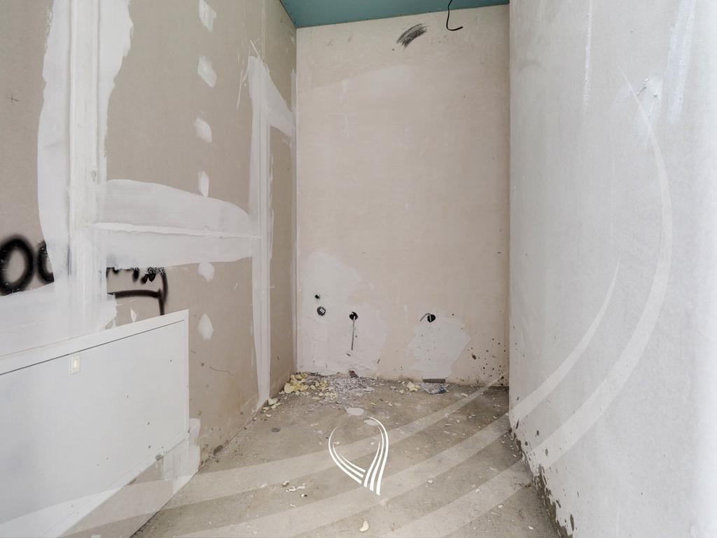 Tarracier 160.8m2 në shitje në lagjen Marigona Hill10