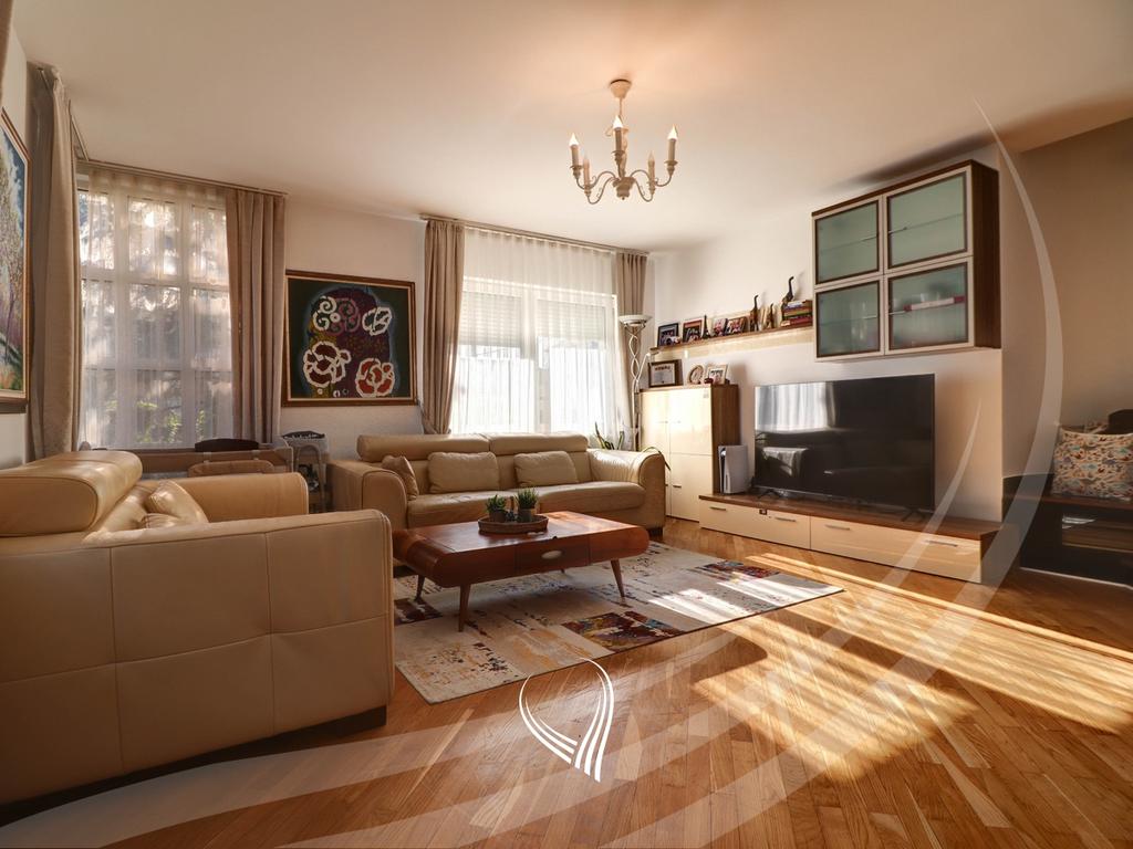 4-bedroom house for rent in the Arbëria – Dragodan neighborhood3