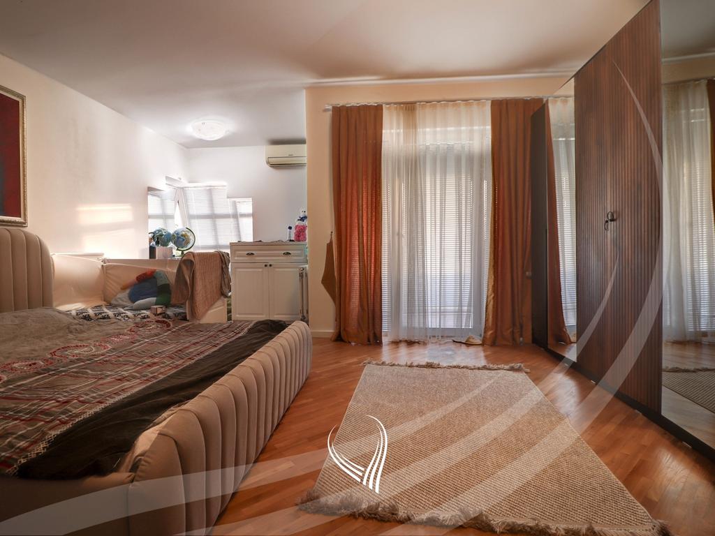 4-bedroom house for rent in the Arbëria – Dragodan neighborhood11