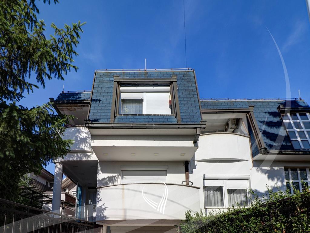 4-bedroom house for rent in the Arbëria – Dragodan neighborhood36