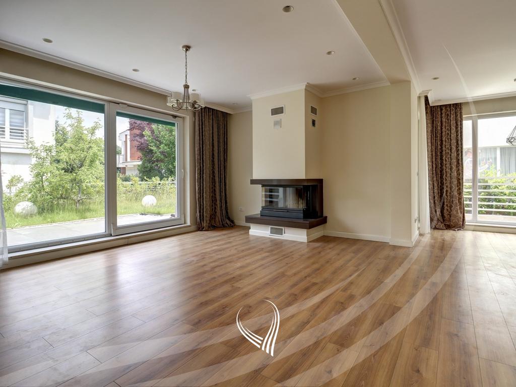 Shtëpi 222m2 në shitje në lagjen Marigona Residence1