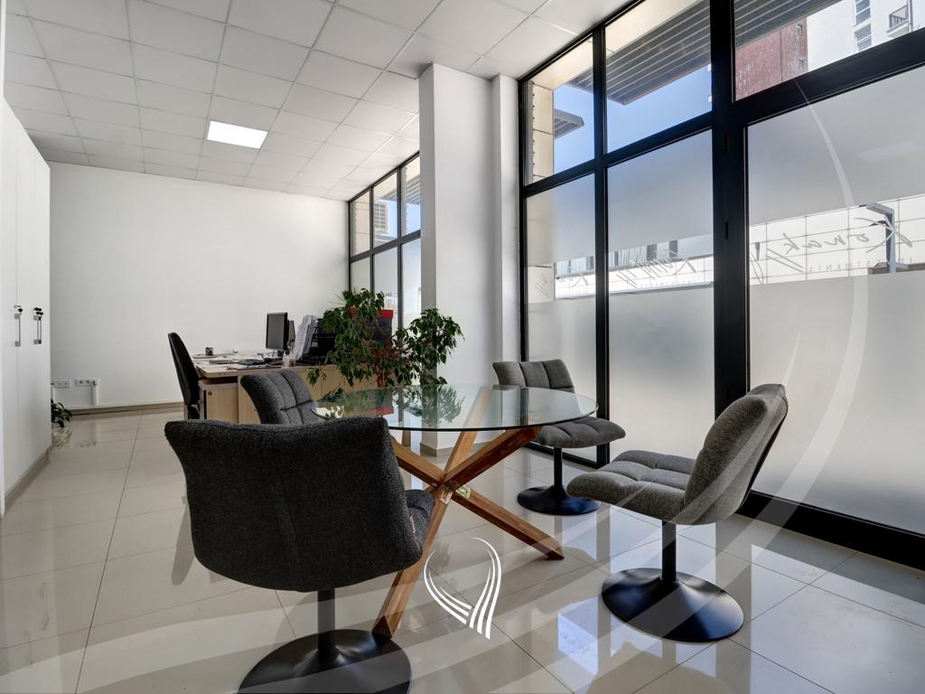 Local 69.46m2 for sale in the Kalabria – Emshir neighborhood