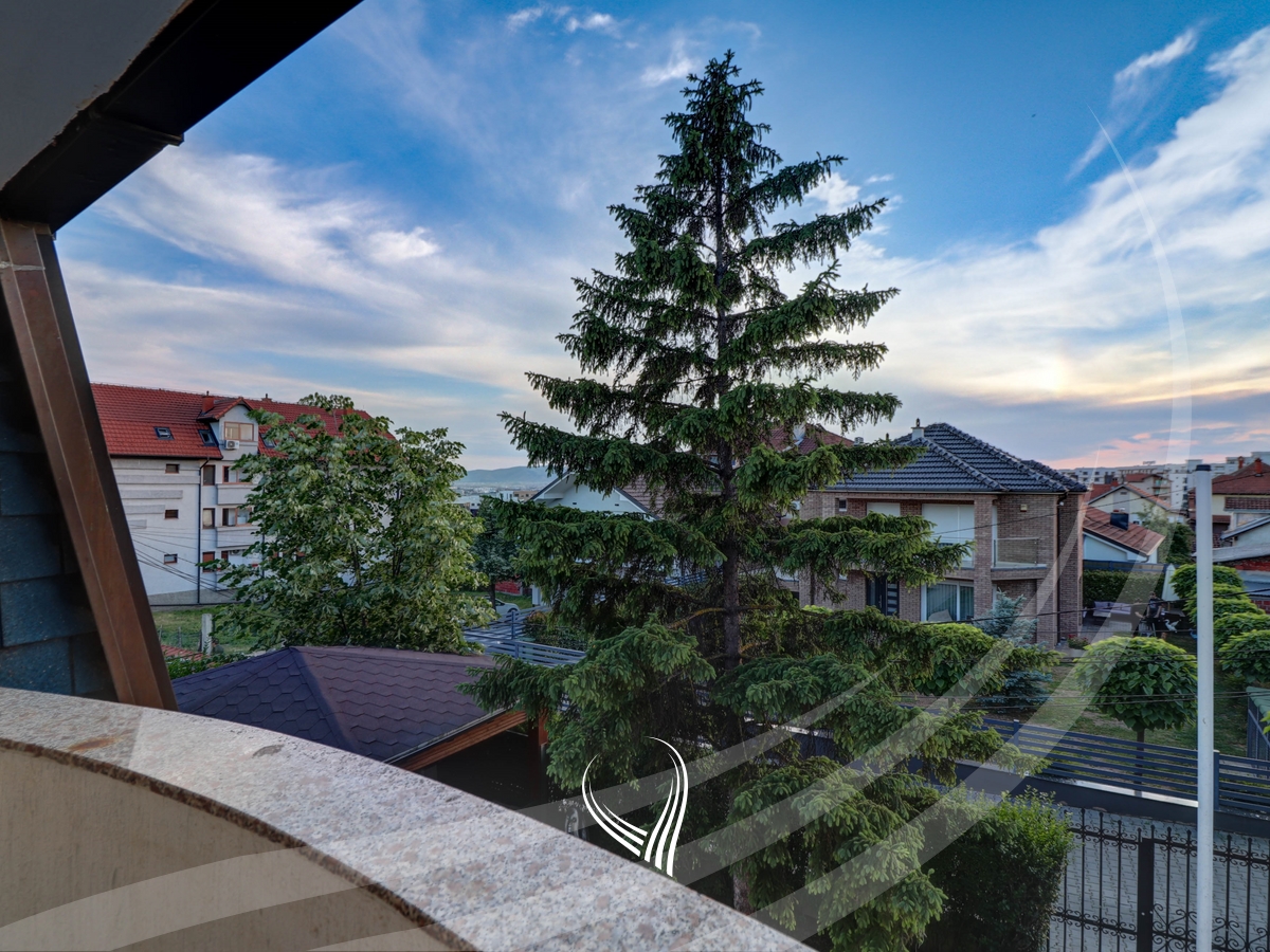 4-bedroom house for rent in the Arbëria – Dragodan neighborhood20