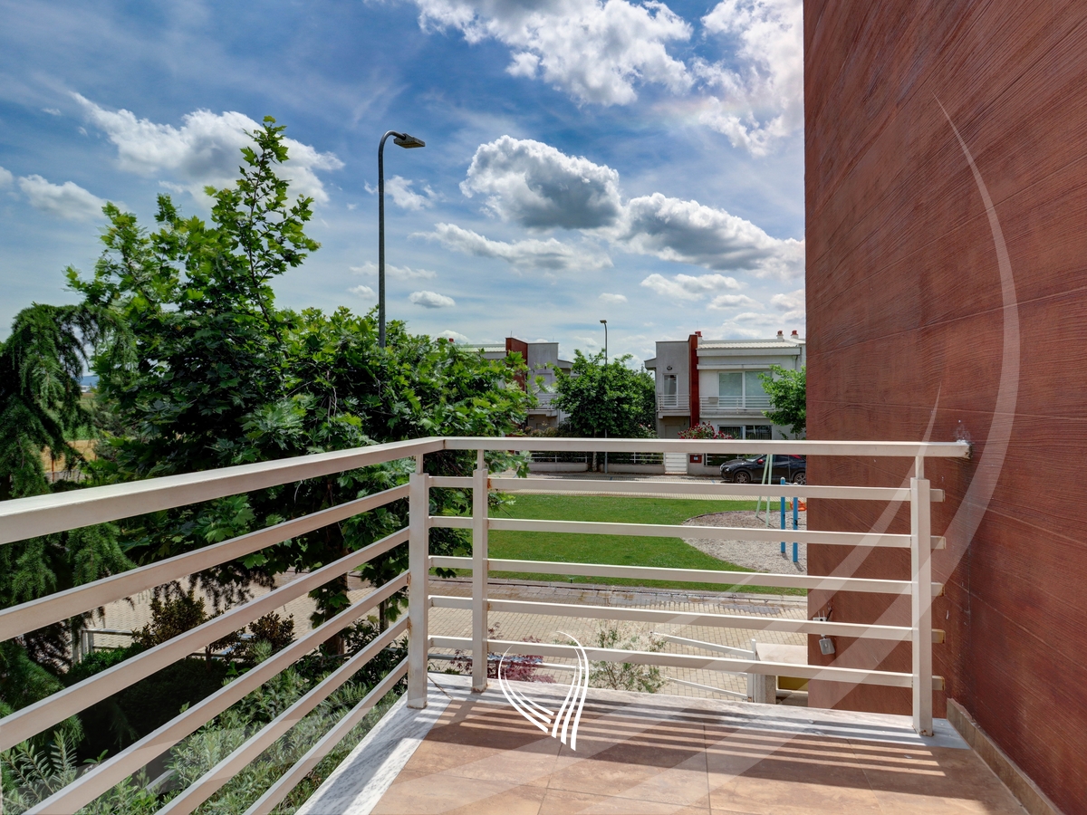 Shtëpi 222m2 në shitje në lagjen Marigona Residence17