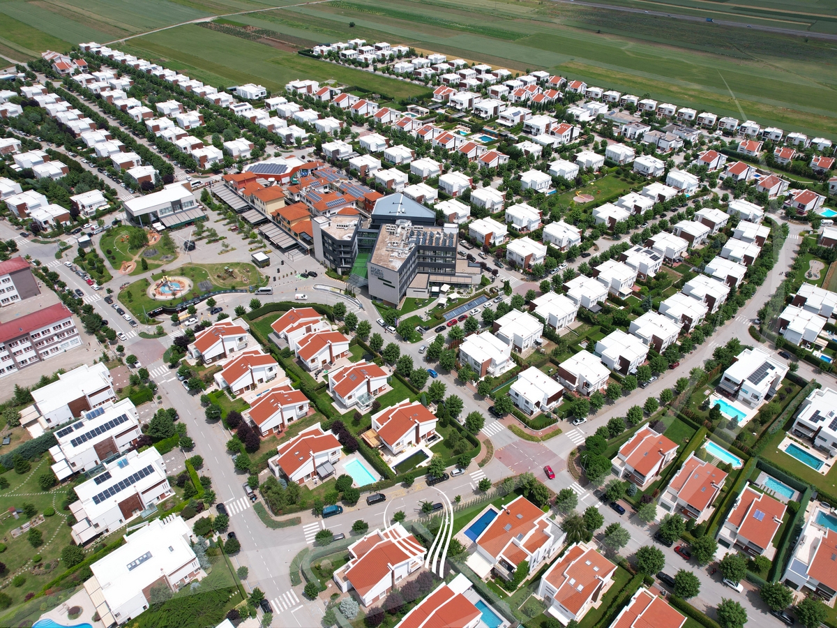 Shtëpi 222m2 në shitje në lagjen Marigona Residence28