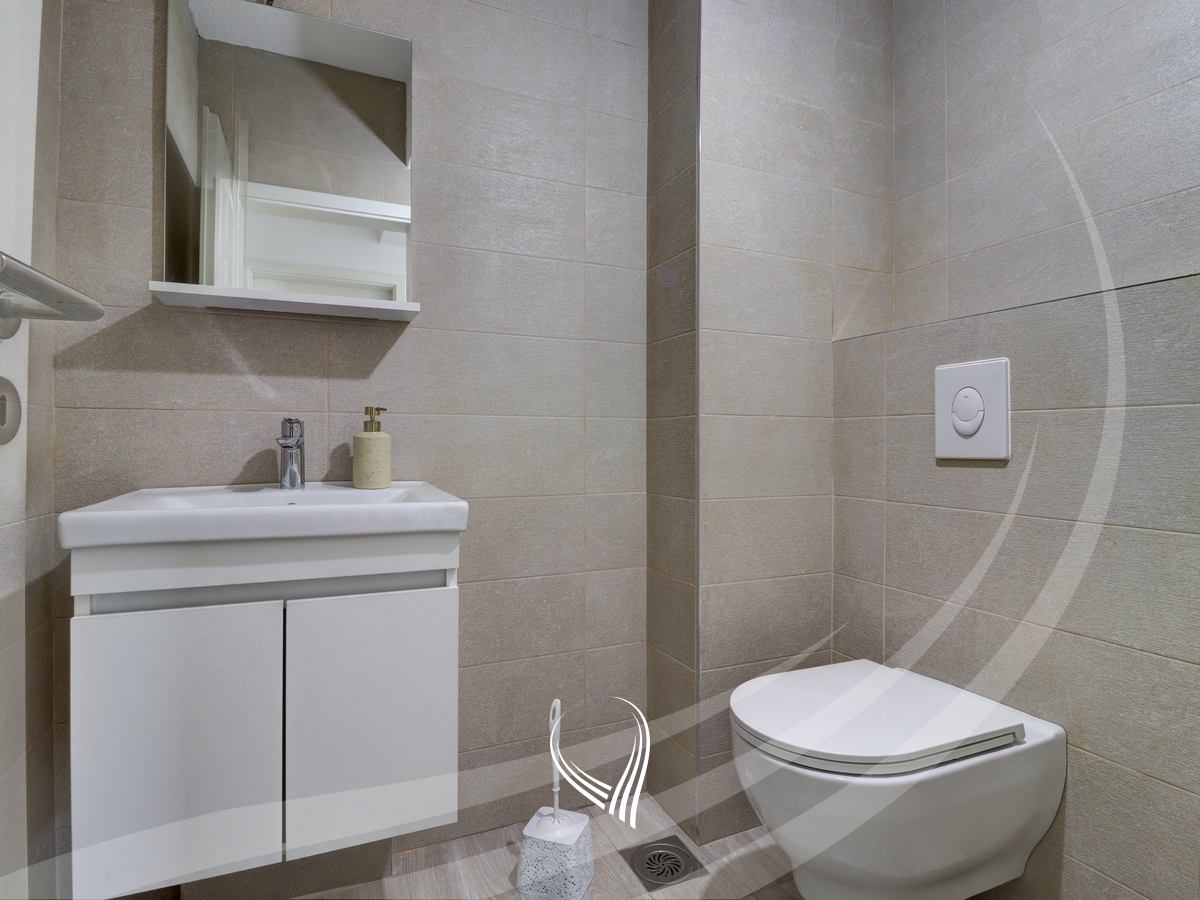 Zyre me 3 dhoma pune me qira në lagjen Lakrishtë – Prime Residence 25