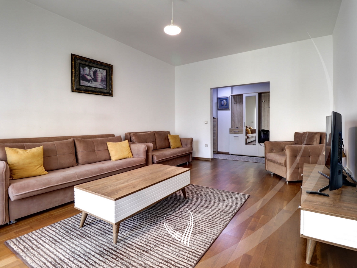 2-bedroom apartment for rent in Lakrishte neighborhood – Nartel Center1