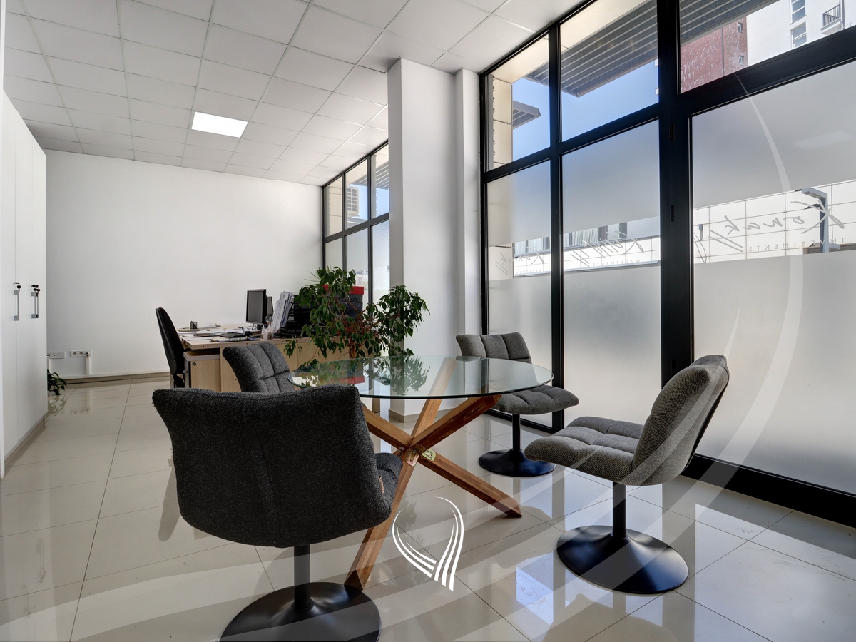 Local 69.46m2 for sale in the Kalabria – Emshir neighborhood0