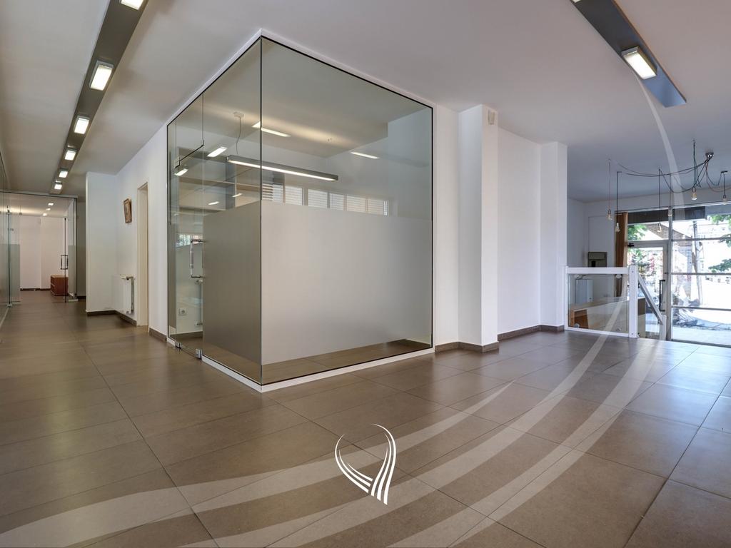 Lokal 188.10m2 në shitje në lagjen Qafa8
