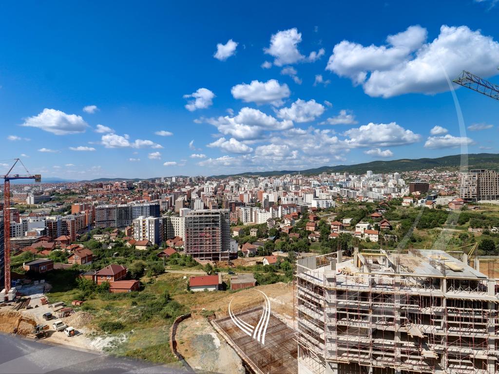 Penthouse me 3 dhoma gjumi në shitje në lagjen Prishtina e Re12