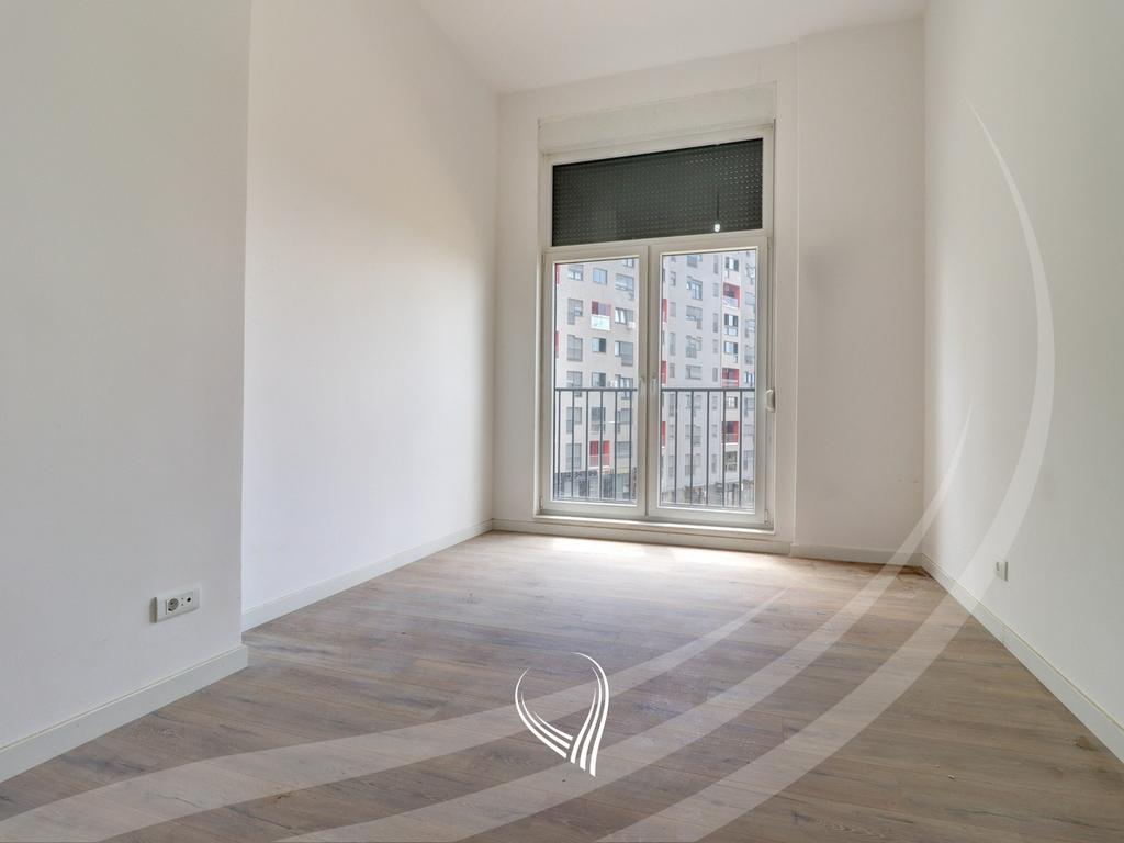 Office space with 4 rooms for rent in the Mati 1 – Kodrina neighborhood6