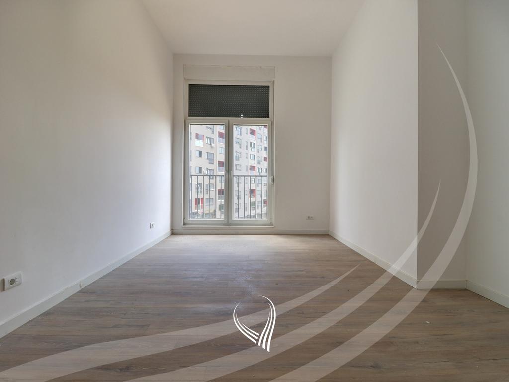 Office space with 4 rooms for rent in the Mati 1 – Kodrina neighborhood8