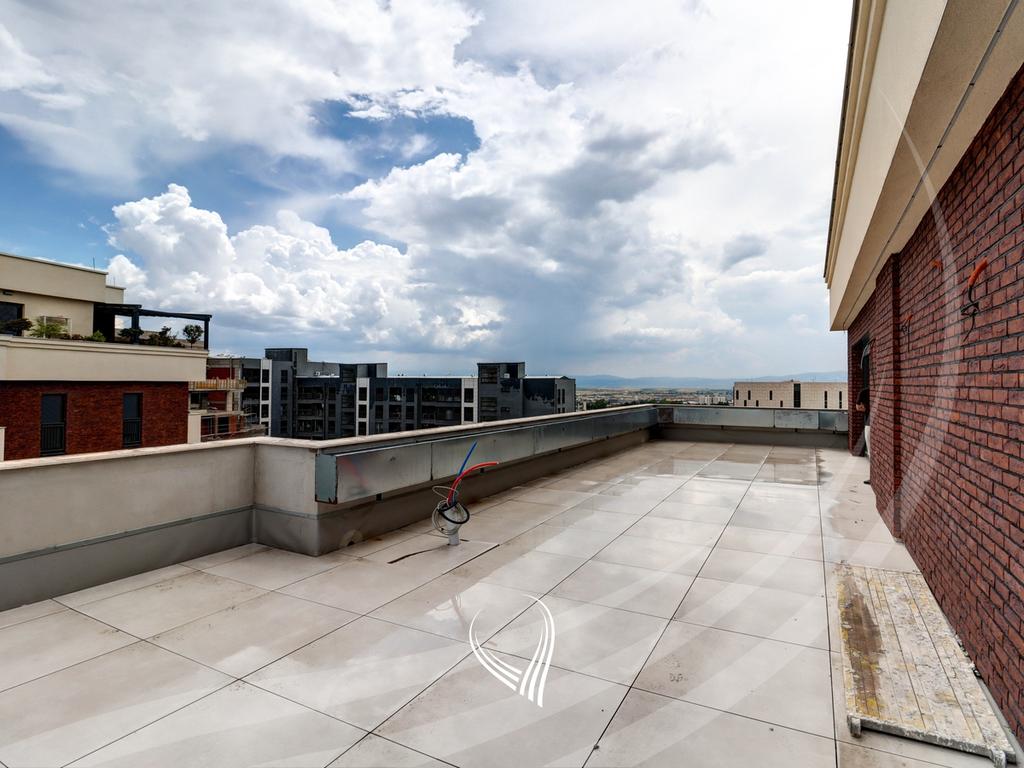 Penthouse me 3 dhoma gjumi me qira në lagjen Arbëria – Dragodan – Capitol Residence10