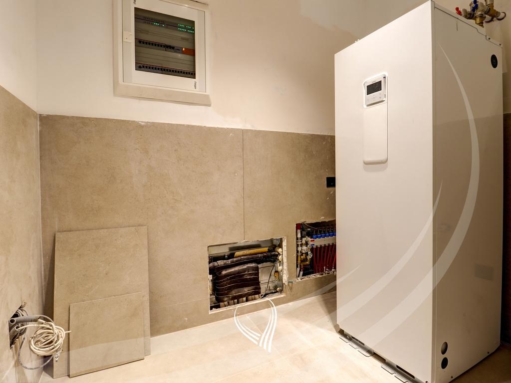 Penthouse me 3 dhoma gjumi me qira në lagjen Arbëria – Dragodan – Capitol Residence14