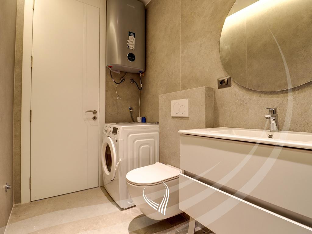 3-bedroom apartment for rent in the Arbëria neighborhood – Dragodan8