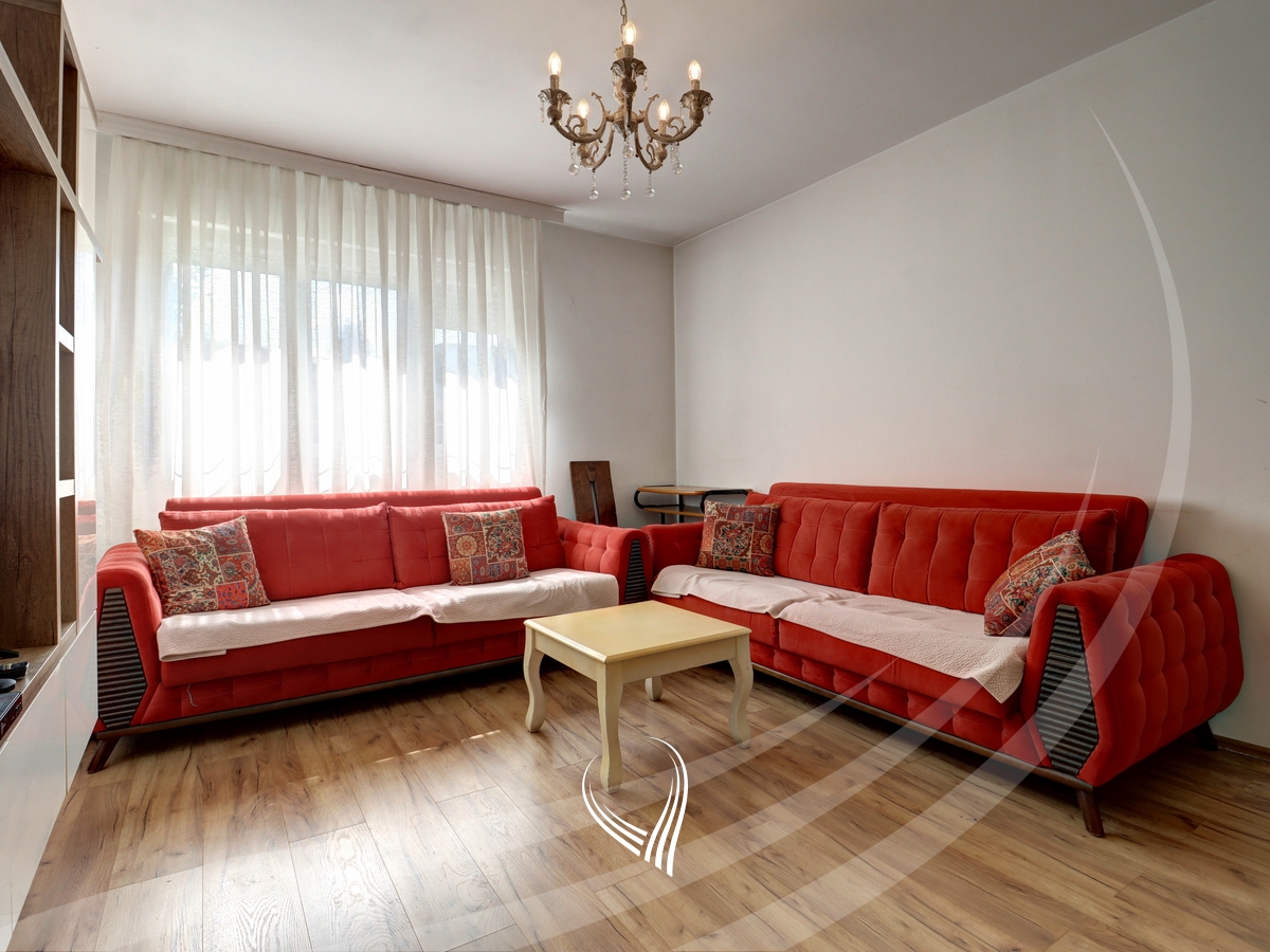 37m2 studio apartment for sale in the Ulpiana neighborhood1