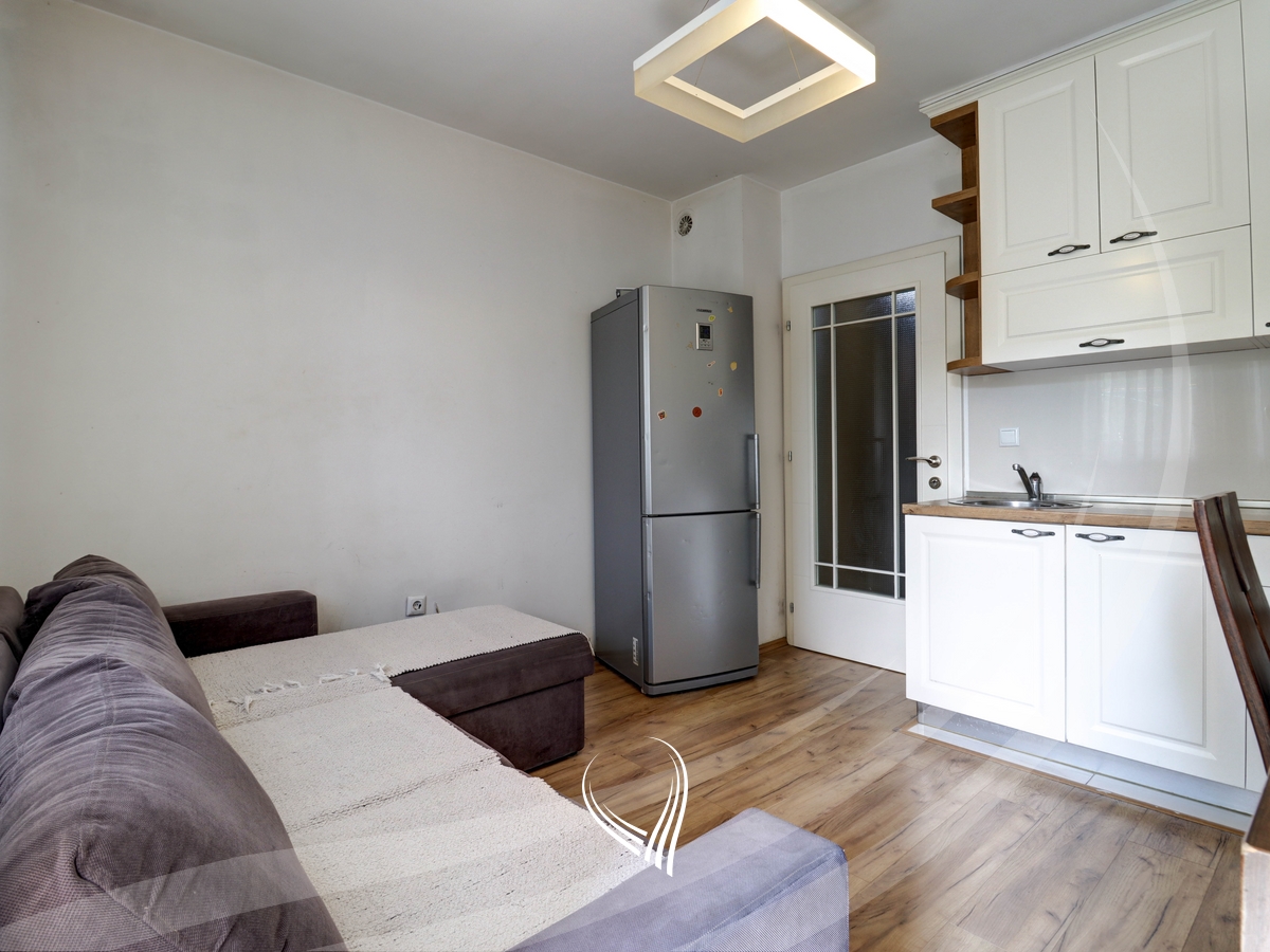 37m2 studio apartment for sale in the Ulpiana neighborhood4