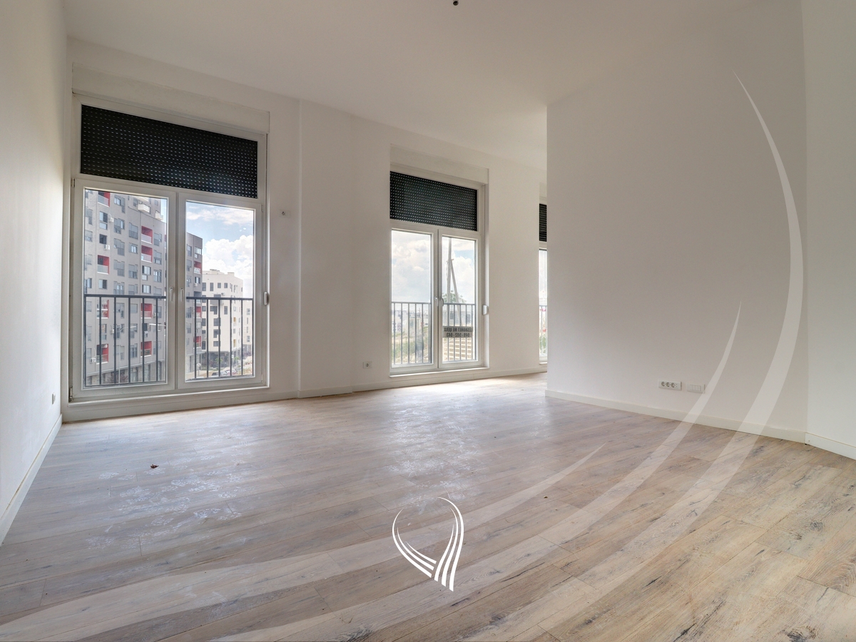 Office space with 4 rooms for rent in the Mati 1 – Kodrina neighborhood0