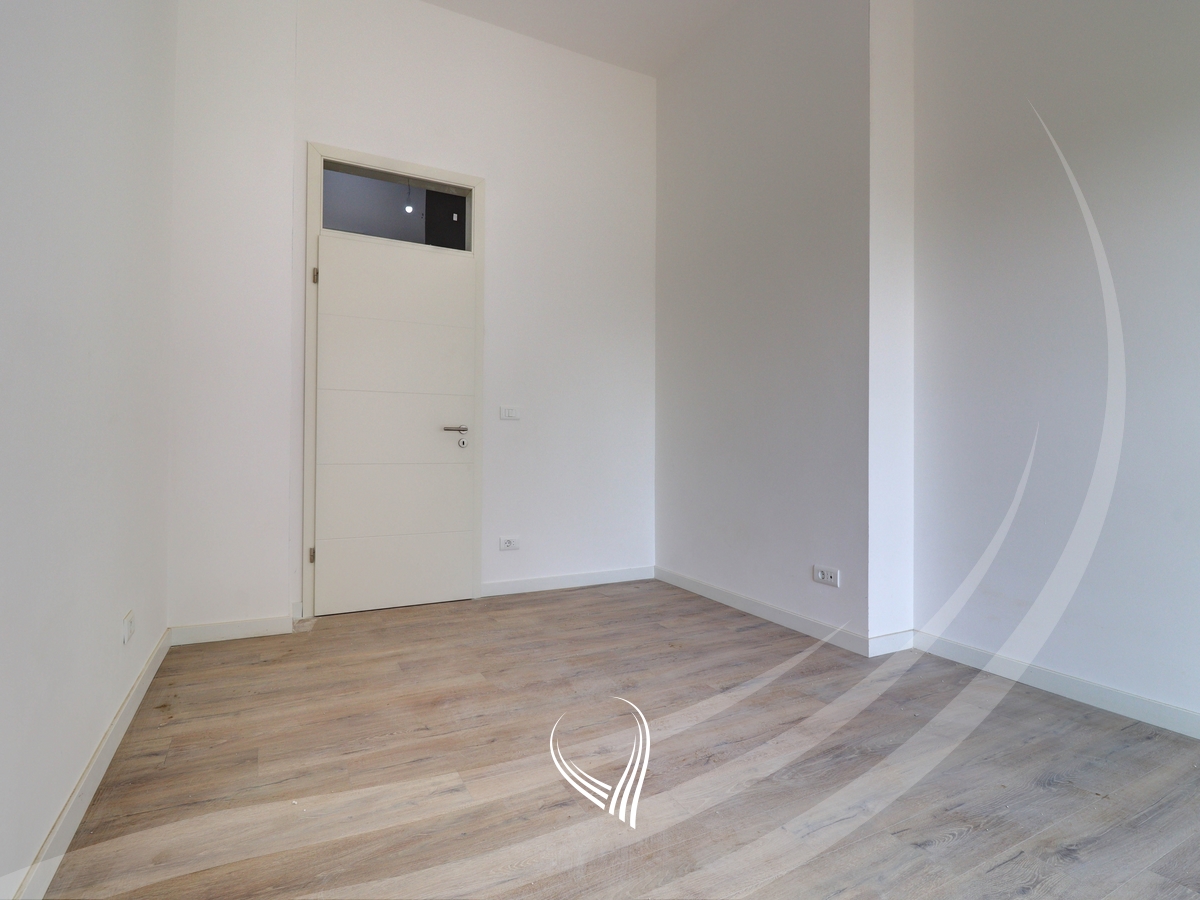 Office space with 4 rooms for rent in the Mati 1 – Kodrina neighborhood7