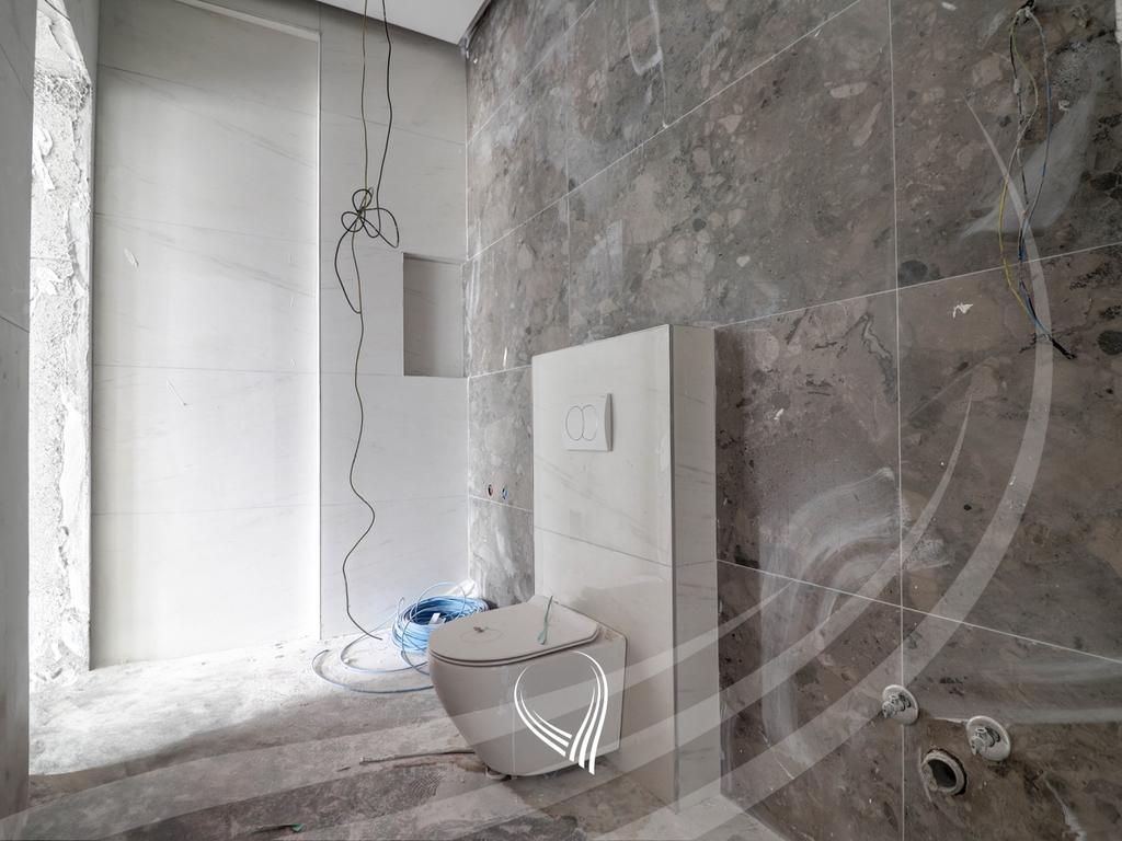 Penthouse 352.5m2 for sale in the Prishtina e Re neighborhood10